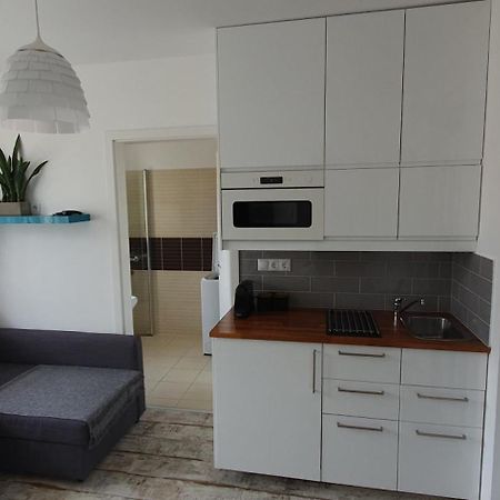 Mandara Wellnes Apartmanok Сиофок Екстериор снимка